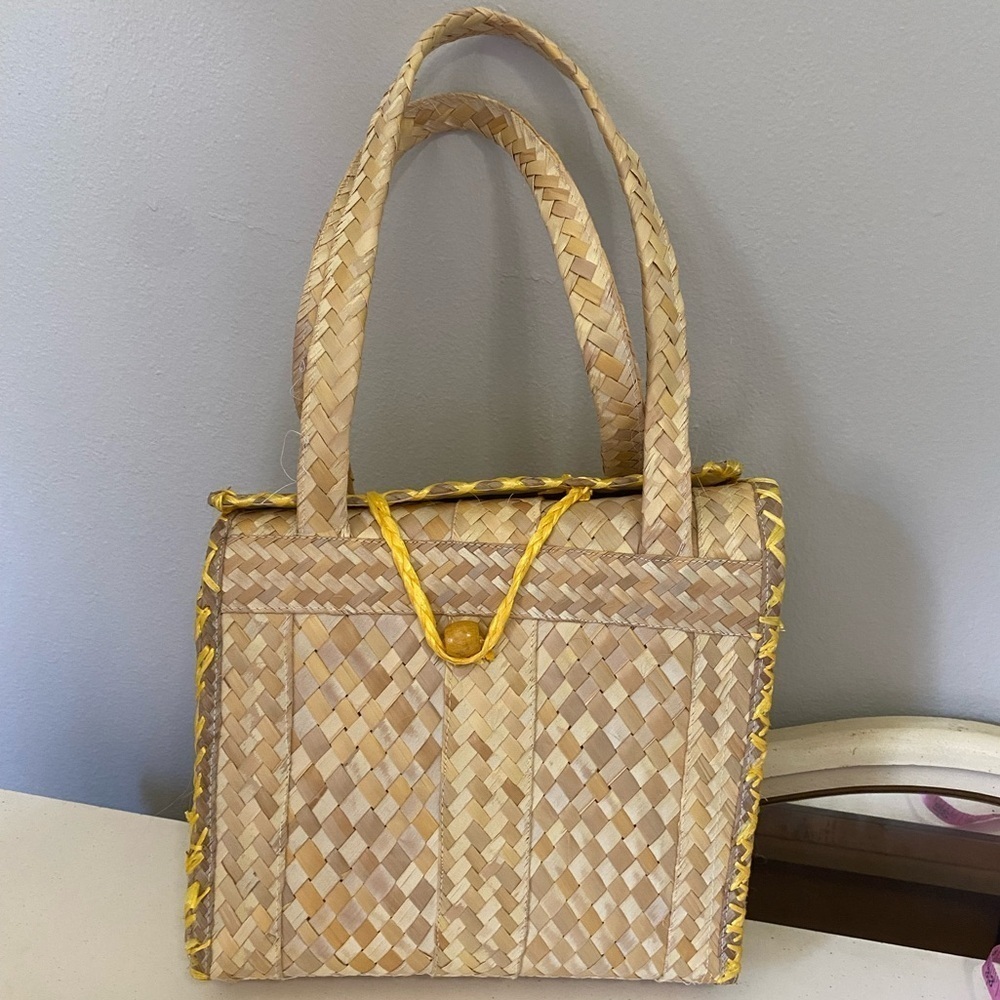 Vintage Straw Purse - Picture 4 of 11
